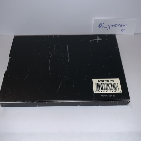 8 Pan ABH Empty Magnetic Eyeshadow Palette - Picture 4 of 9